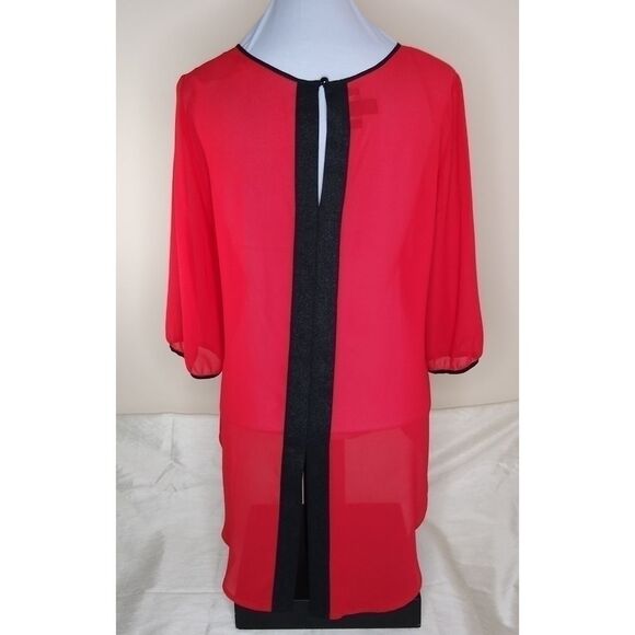 A. Buyer Hi/Low Red & Black Sheer Top - Picture 4 of 7